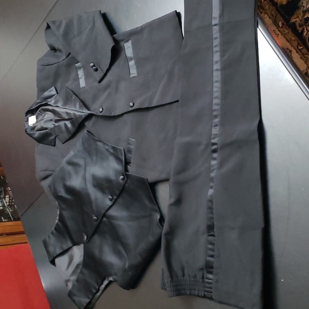 Black Kids Formal Suit Jacket, Vest & Pants Set